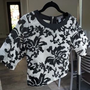 Gracia crop sequin top